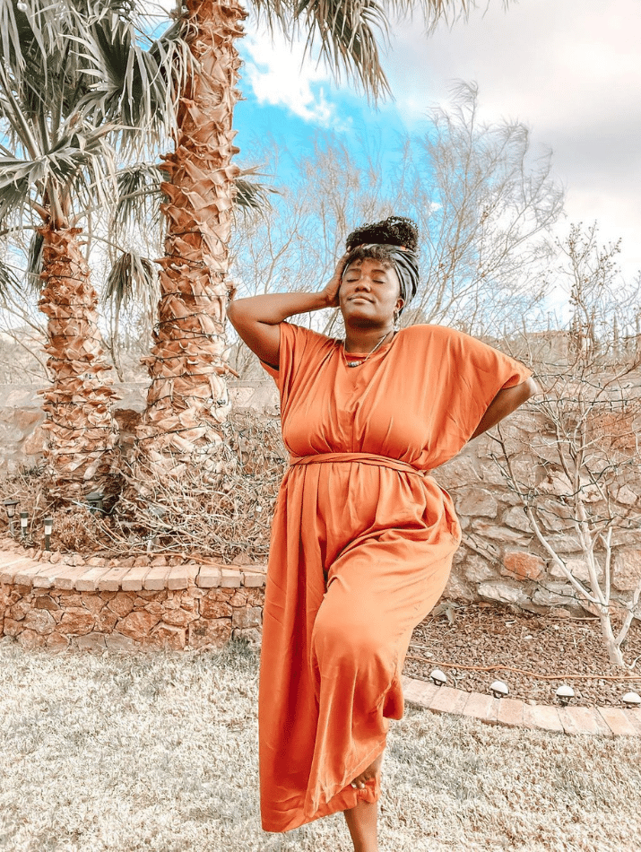 POV: You found petite plus size fashion inspo!, Gallery posted by  FroPlusFashion