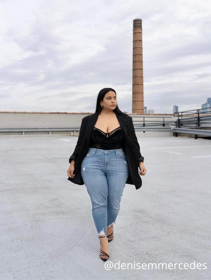 Stylish Legging Outfits for Curvy Ladies - 10 Trendy Ways to Rock